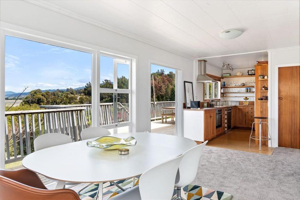 Emily'S Beach House - Kaiteriteri Holiday Home Extérieur photo